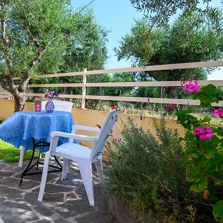 Pavlina's 1 Holiday home Chrani